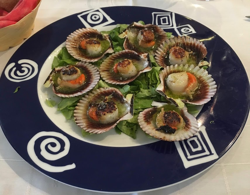 Local scallops (Zamburiñas) in Galicia